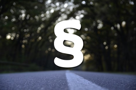 Törvénybe kötve, tovább a rögös úton?