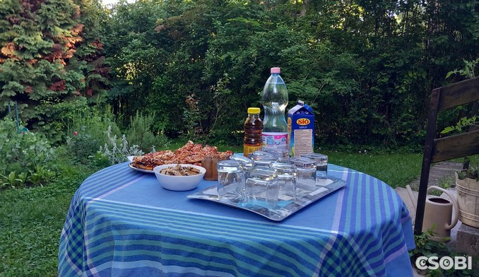 Kerekasztal Kerekasztal